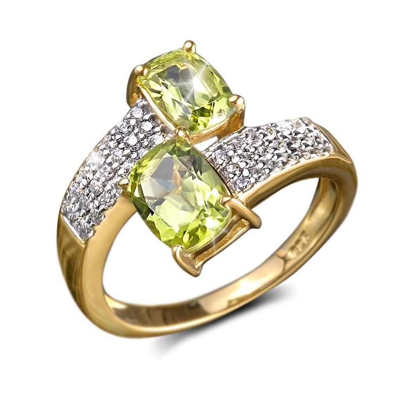 Peridot Hug Ring 6