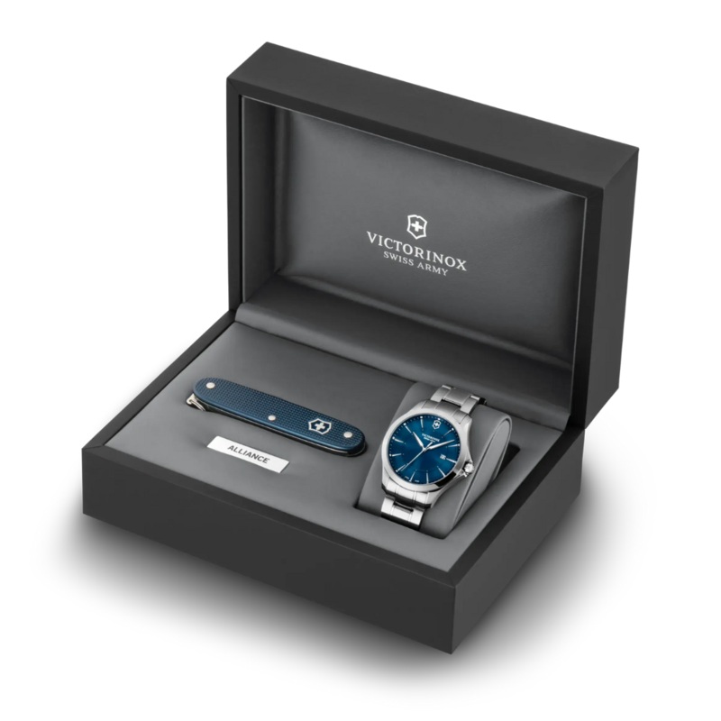Victorinox Alliance Swiss Army Set Men’s Watch | 241910.1