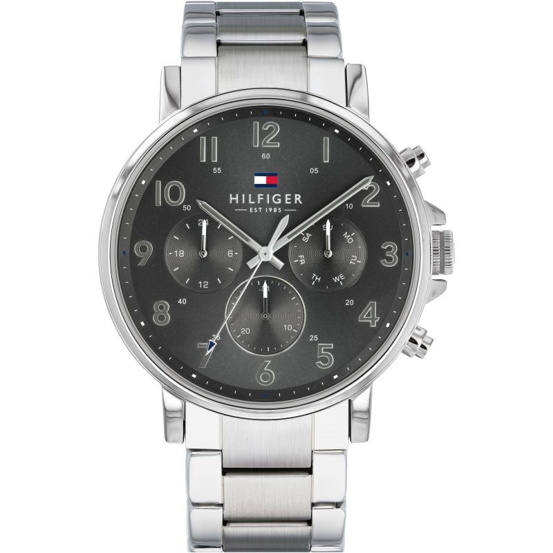 Tommy Hilfiger Quartz With Stainless Steel Strap Men’s Watch 1710382