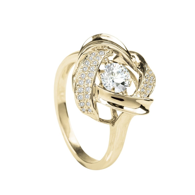 Golden Allure ‘Dancing’ Ring 5