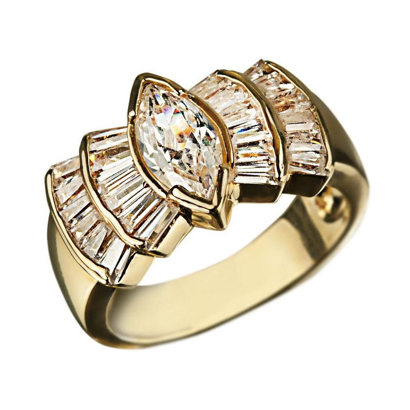 Deco Fan Ring 5